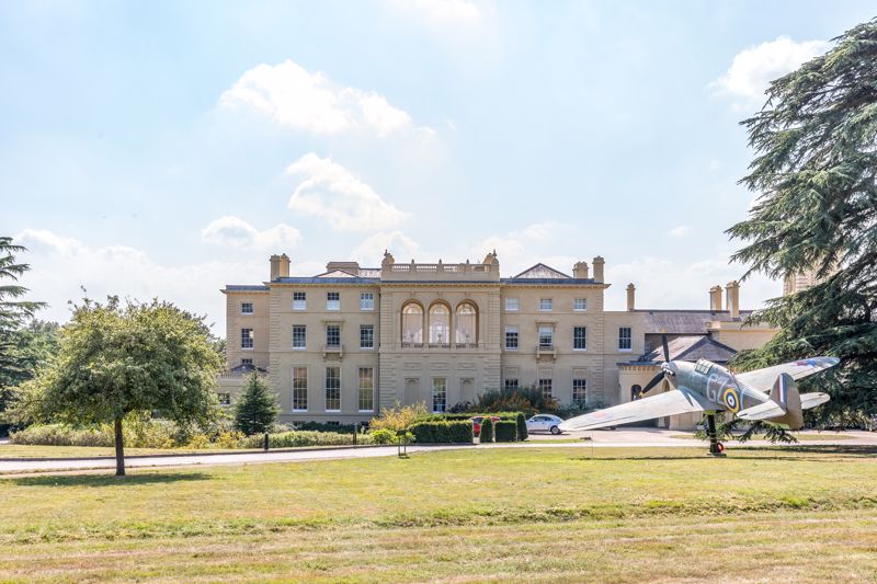 Bentley Priory, Mansion House Drive